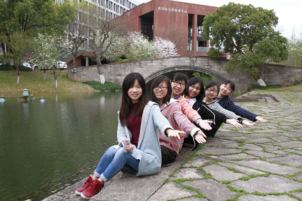 NEW-十大学术进展2016-Amy.jpg NEW-十大学术进展2016-Amy.jpg